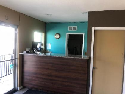 Northgate Motel - image 12