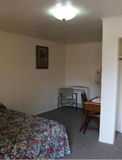 The Inn - image 2