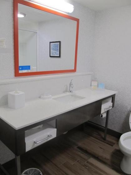 Hampton Inn El Dorado - image 21