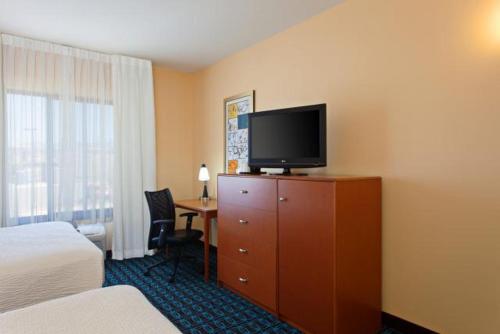 Fairfield Inn and Suites by Marriott El Paso - image 5