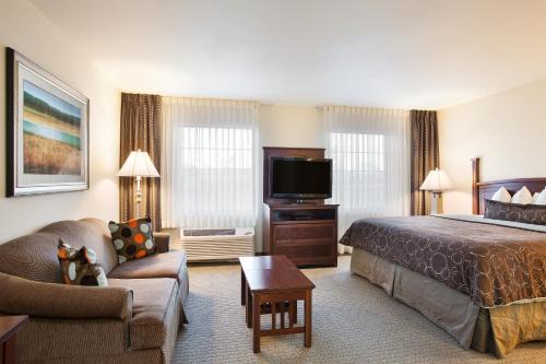 Staybridge Suites El Paso Airport an IHG Hotel - image 5