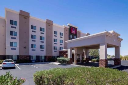 Comfort Suites El Paso Airport - image 1