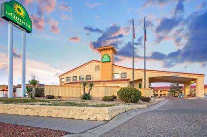 La Quinta Inn by Wyndham El Paso Cielo Vista - image 3