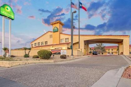 La Quinta Inn by Wyndham El Paso Cielo Vista - image 4