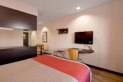 Motel 6-El Paso TX - Southeast - image 3