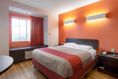 Motel 6-El Paso TX - Southeast - image 5