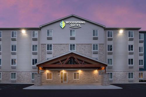 WoodSpring Suites El Paso - image 2