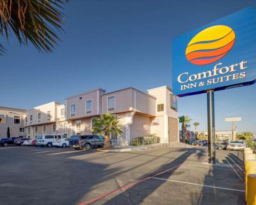 Comfort Inn & Suites I-10 Airport - image 3