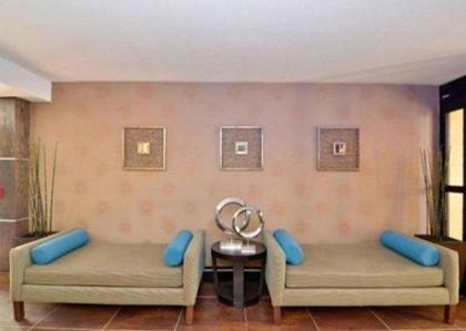 Comfort Inn & Suites I-10 Airport - image 5