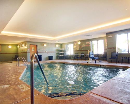 Comfort Suites El Paso West - image 5