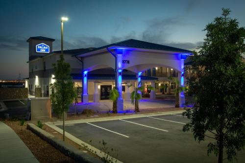 Palace Inn El Paso - image 4