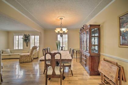 Home in El Paso with BBQ 4 Mi to Sunland Park! - image 12