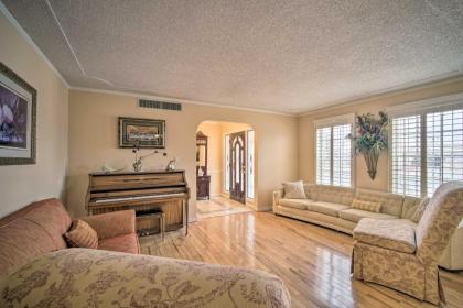 Home in El Paso with BBQ 4 Mi to Sunland Park! - image 13