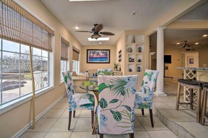 Home in El Paso with BBQ 4 Mi to Sunland Park! - image 5