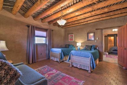 Adobe Home in Taos Area with Mtn View and Courtyard! - image 10