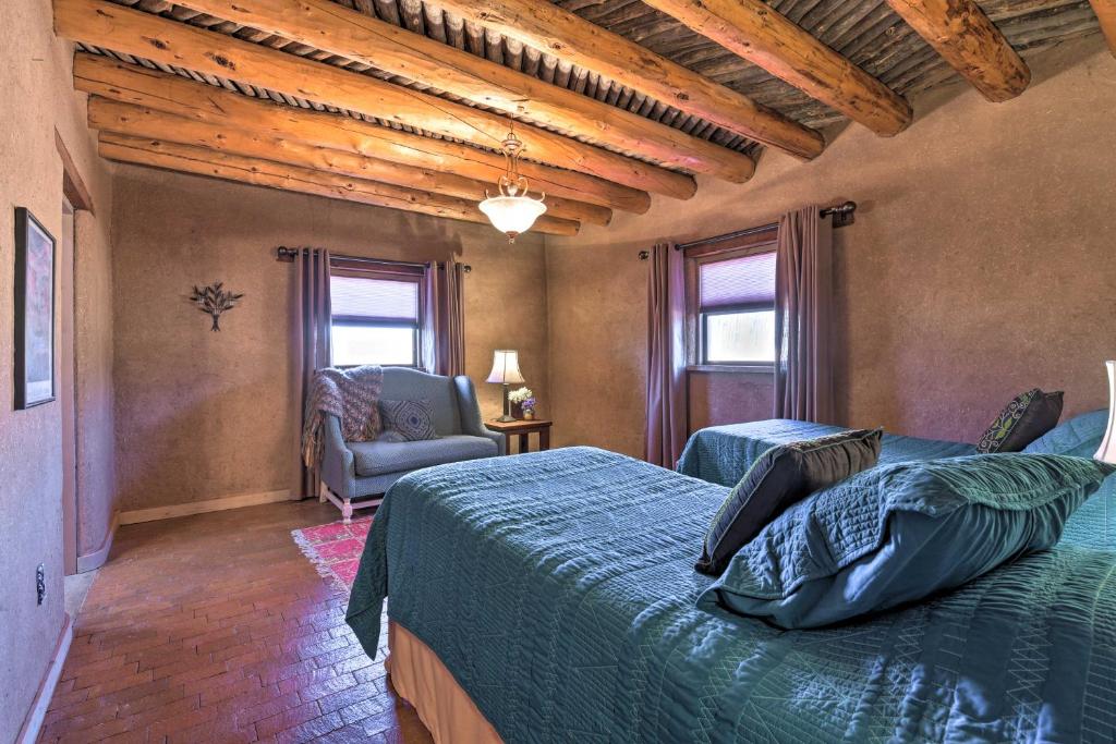 Adobe Home in Taos Area with Mtn View and Courtyard! - image 7