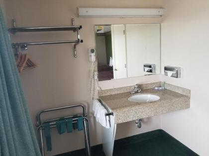 Eldon Inn - image 10