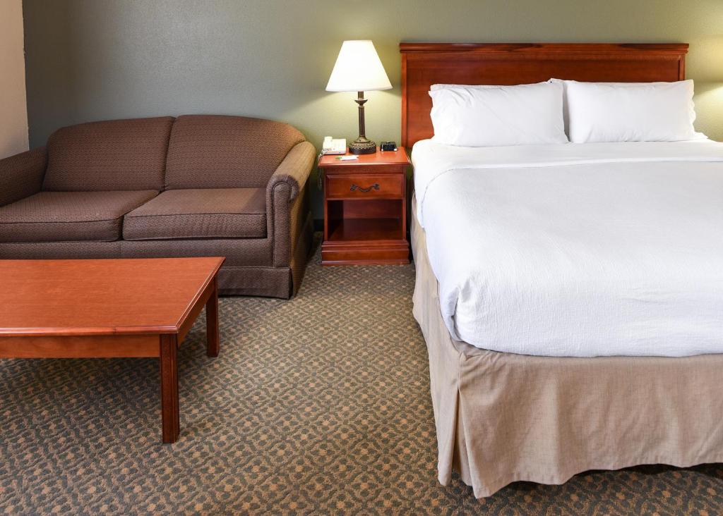 Radisson Hotel Casa Grande - image 6