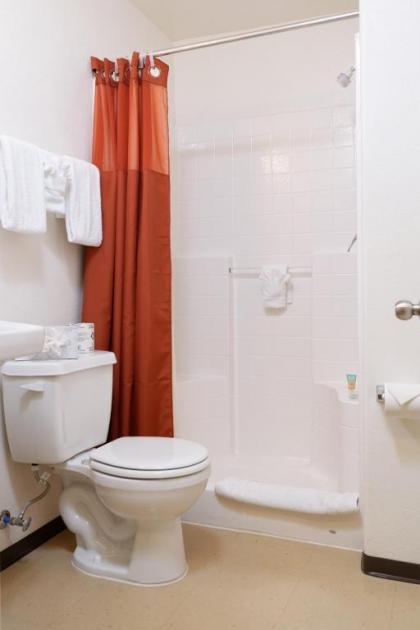 Siegel Select Casa Grande - image 3