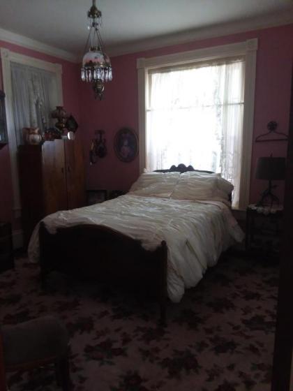 The Mays Place Bed and Breakfast - image 3