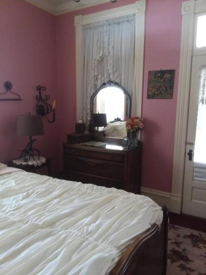 The Mays Place Bed and Breakfast - image 4