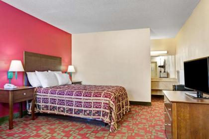 Days Inn by Wyndham Elizabeth City - image 12