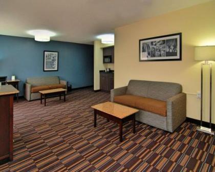 Best Western Plus Elizabeth City Inn & Suites - image 12