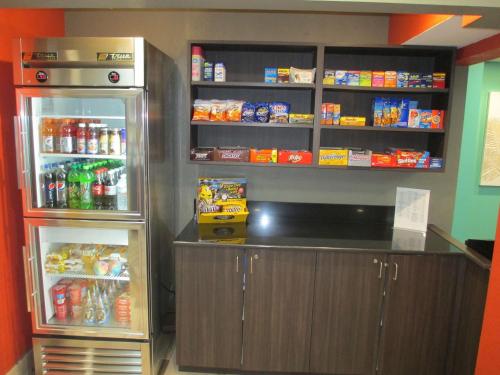 Best Western Plus Elizabeth City Inn & Suites - image 3