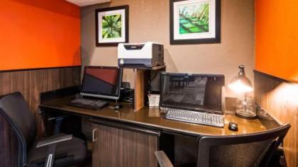 Best Western Plus Elizabeth City Inn & Suites - image 4