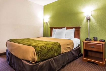 Econo Lodge Elizabeth City - image 11