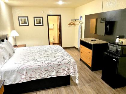 Travelers Inn Elizabeth City - image 15