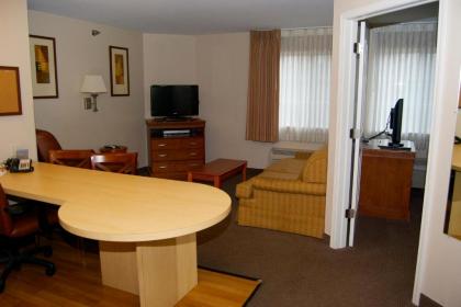 Candlewood Suites Elkhart an IHG Hotel - image 10
