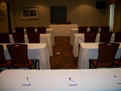 Hilton Garden Inn Elkhart - image 7
