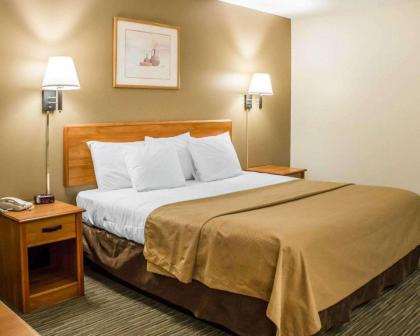 Econo Lodge Elkhart - image 8