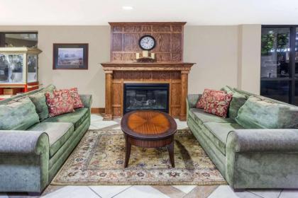 Baymont by Wyndham Elkhart - image 7