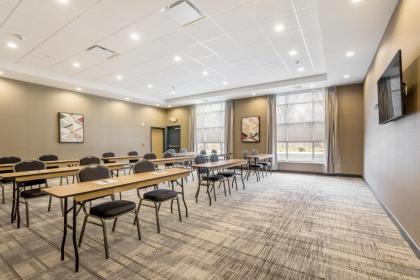 Four Points by Sheraton Elkhart - image 5