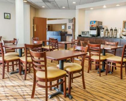 Sleep Inn Elkhart - image 12
