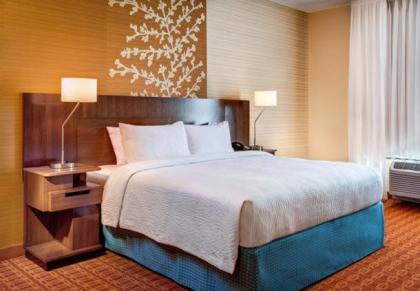 Fairfield Inn & Suites by Marriott Elkhart - image 9