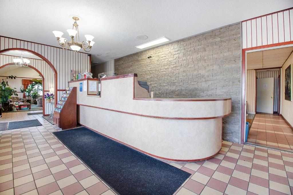 Hotel O Daylight Inn Elkhart I-90 IN - image 6