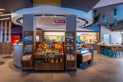 Tru By Hilton Elkhart In - image 13