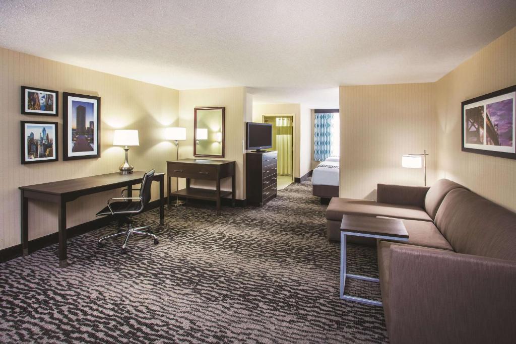 La Quinta by Wyndham Newark - Elkton - image 5