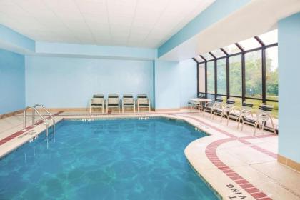 La Quinta by Wyndham Newark - Elkton - image 9
