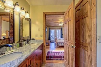 Mountain Air Cabin - image 2