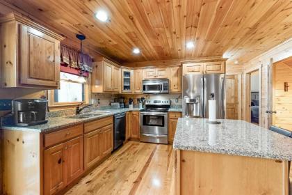 Bearfoot Lodge - image 11