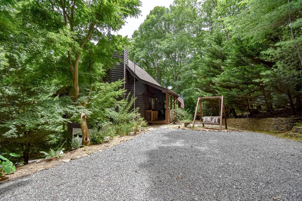 Woodglen Hideaway - main image