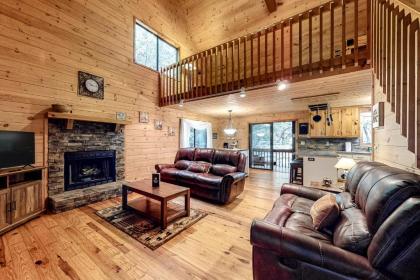 Woodglen Hideaway - image 2