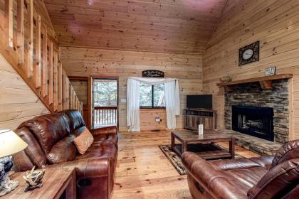 Woodglen Hideaway - image 5