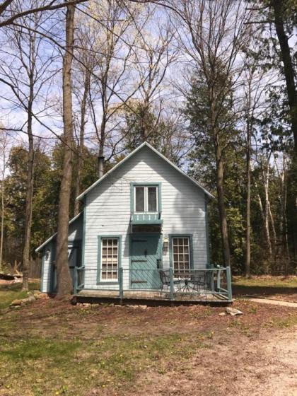 The Harbor Light Inn - image 7