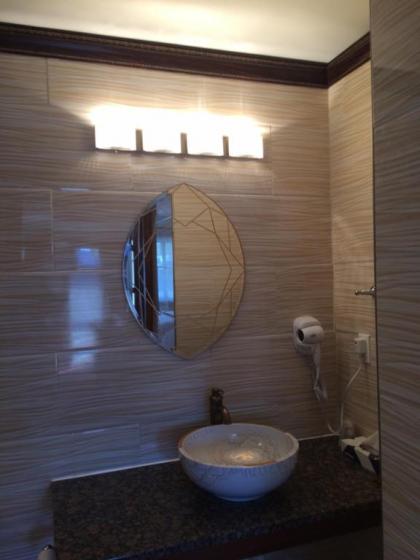 Atlantic Coast Inn - image 5