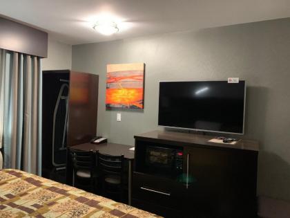 Red Carpet Inn Elmwood - image 10